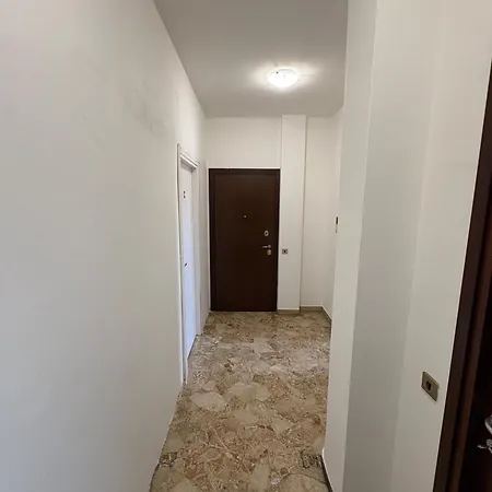 In Zona A Milán
